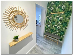 Executive apartment w free parking and WiFi